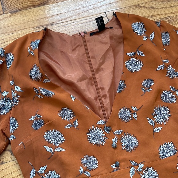 Boho Retro Bell Sleeve Mod Mini Dress - Picture 2 of 4